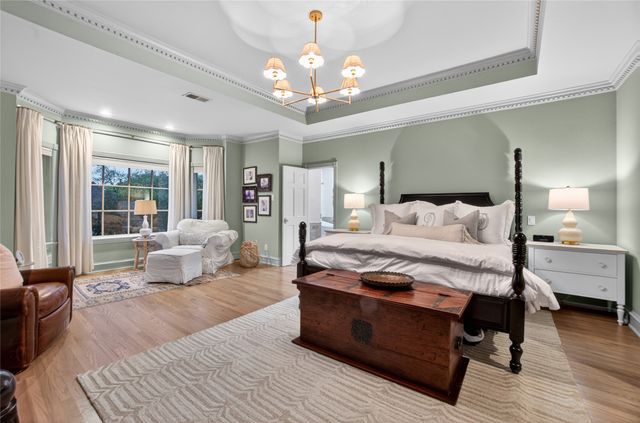 6331 Waggoner Drive, Dallas, TX 75230