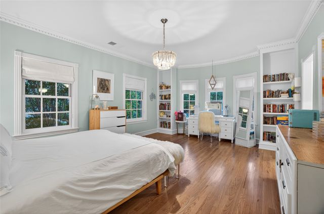 6331 Waggoner Drive, Dallas, TX 75230