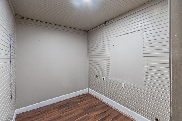 919 Canton Avenue, Wills Point, TX 75169