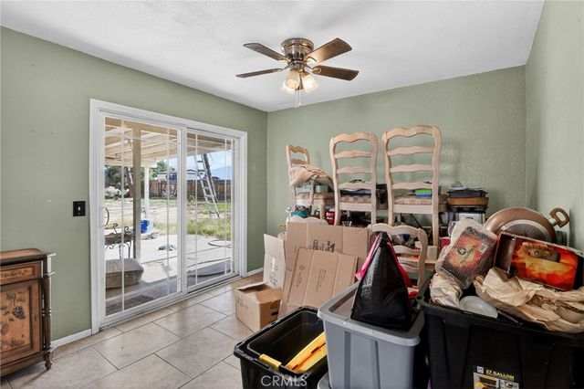 21985 Maumee Road, Apple Valley, CA 92308