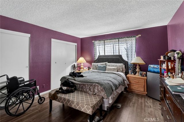 21985 Maumee Road, Apple Valley, CA 92308