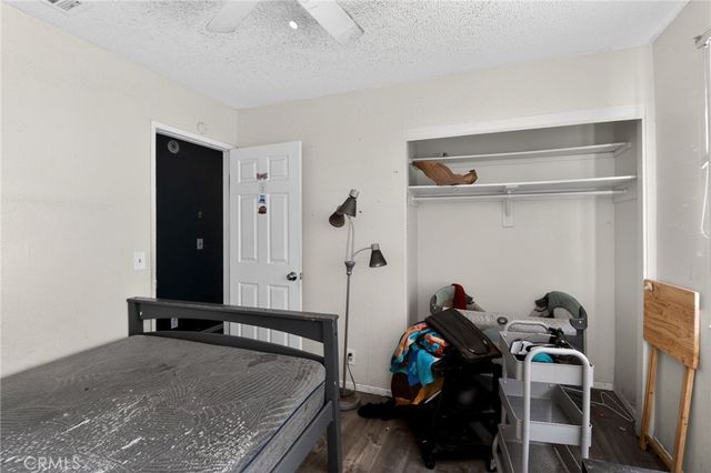 21985 Maumee Road, Apple Valley, CA 92308