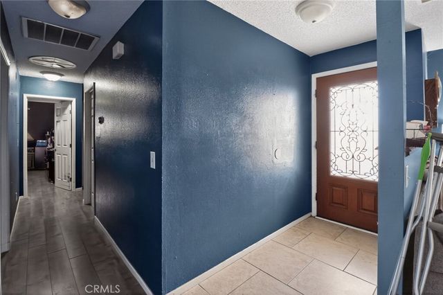 21985 Maumee Road, Apple Valley, CA 92308