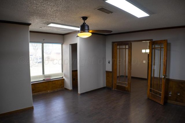 1022 SW 15th Avenue, Amarillo, TX 79102