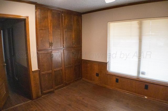 1022 SW 15th Avenue, Amarillo, TX 79102