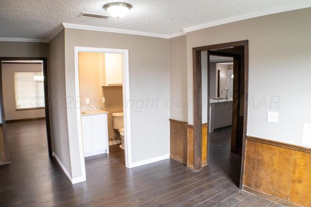 1022 SW 15th Avenue, Amarillo, TX 79102