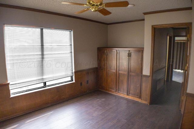 1022 SW 15th Avenue, Amarillo, TX 79102