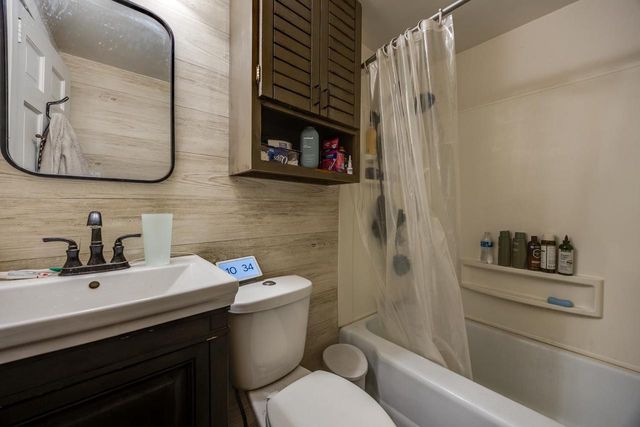 1023 Black Bridge Road, Janesville, WI 53545