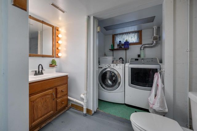 1023 Black Bridge Road, Janesville, WI 53545