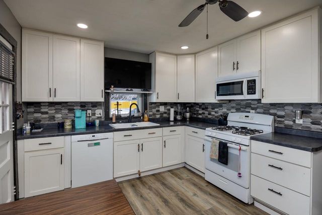 1023 Black Bridge Road, Janesville, WI 53545