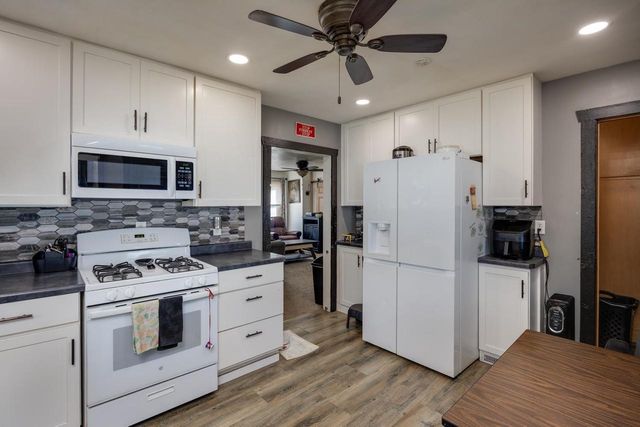 1023 Black Bridge Road, Janesville, WI 53545