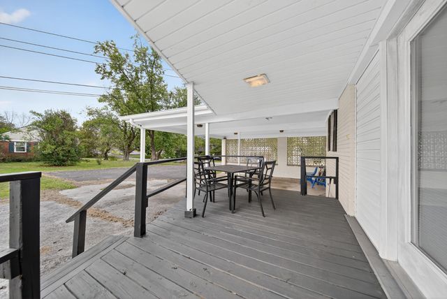 147 Sunset Dr, Gallatin, TN 37066