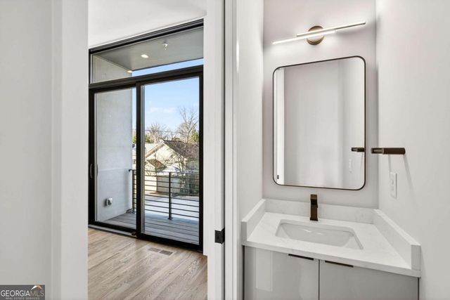 105 Georgia Avenue SE 10, Atlanta, GA 30312