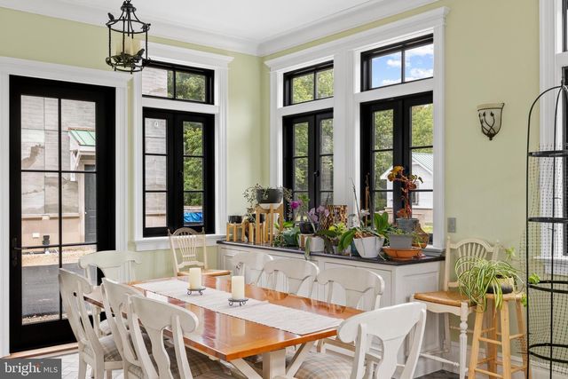 2801 RIVERTON, Cinnaminson, NJ 08077