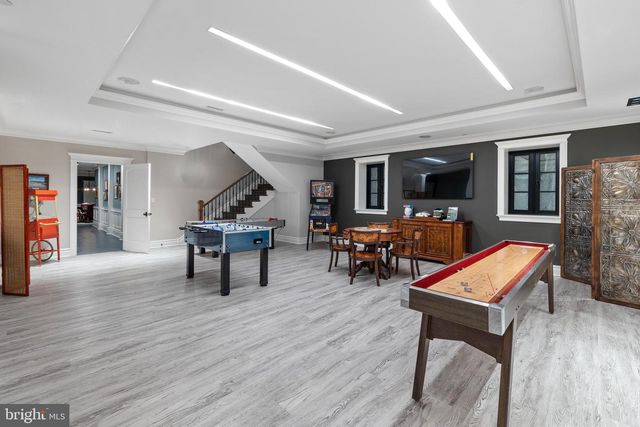 2801 RIVERTON, Cinnaminson, NJ 08077