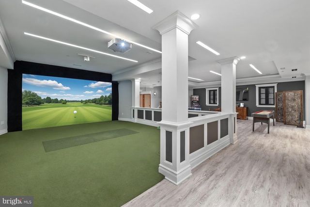 2801 RIVERTON, Cinnaminson, NJ 08077