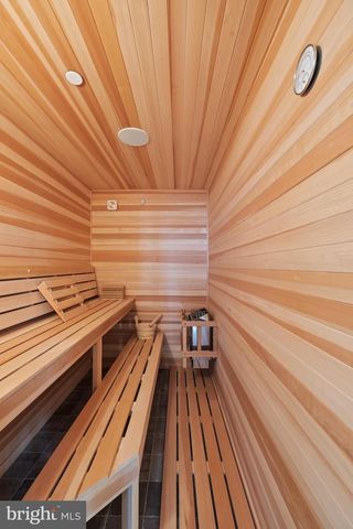 2801 RIVERTON, Cinnaminson, NJ 08077