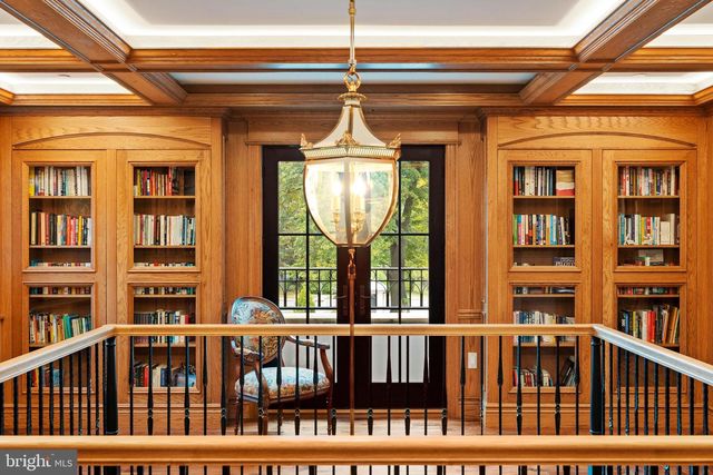 2801 RIVERTON, Cinnaminson, NJ 08077