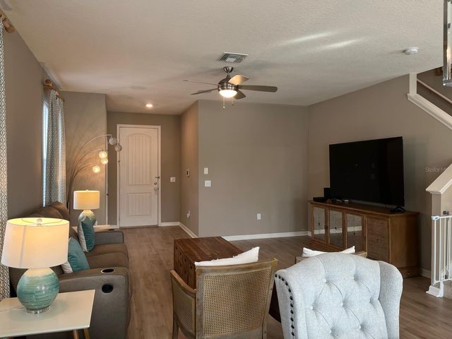 1008 PAPAYA CIRCLE, Davenport, FL 33897