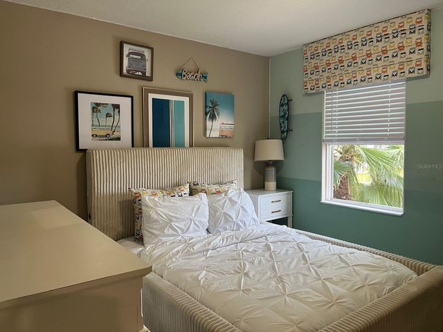 1008 PAPAYA CIRCLE, Davenport, FL 33897