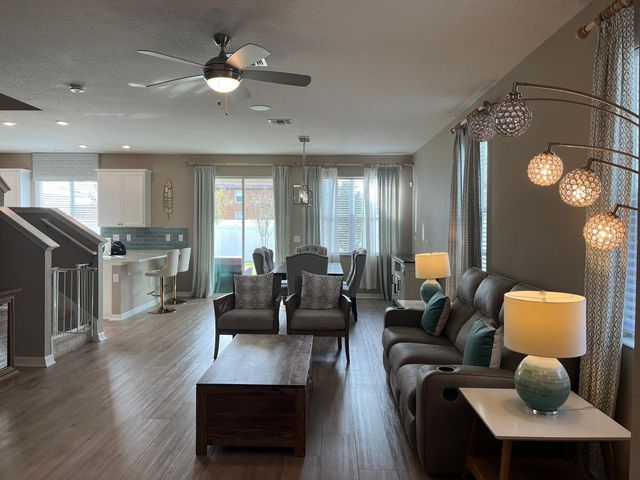 1008 PAPAYA CIRCLE, Davenport, FL 33897