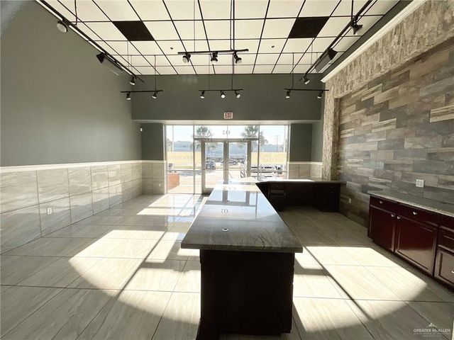 7017 N 10th Street O-2, Mcallen, TX 78504