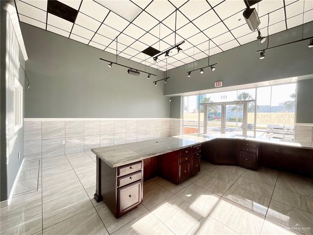 7017 N 10th Street O-2, Mcallen, TX 78504