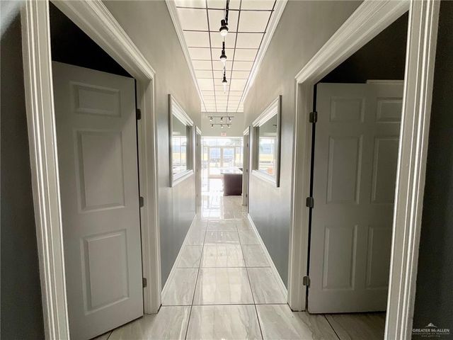 7017 N 10th Street O-2, Mcallen, TX 78504