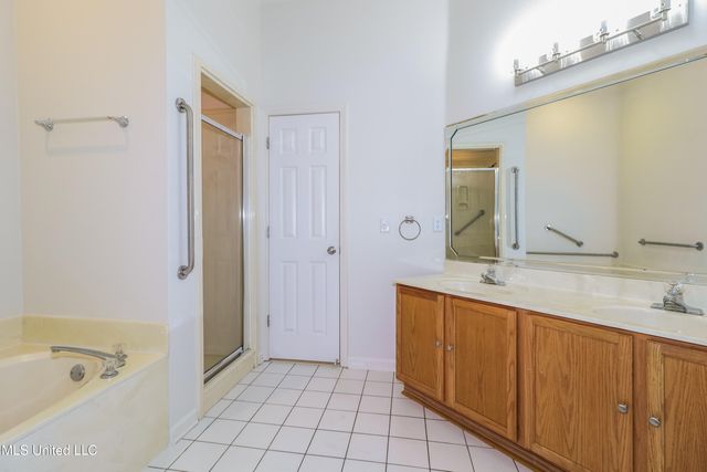 6123 N English Ivy, Olive Branch, MS 38654