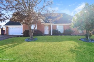 6123 N English Ivy, Olive Branch, MS 38654