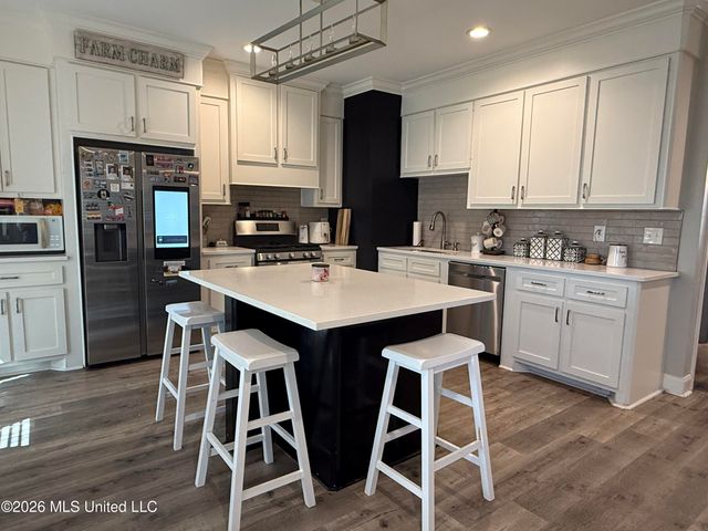 580 Hickory Place, Brandon, MS 39047