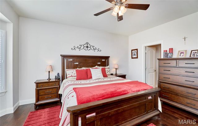 935 Ridgepointe Place Circle, Lake St Louis, MO 63367