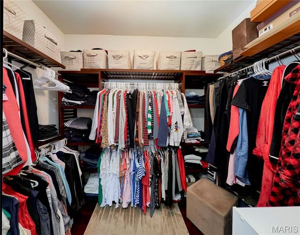 935 Ridgepointe Place Circle, Lake St Louis, MO 63367