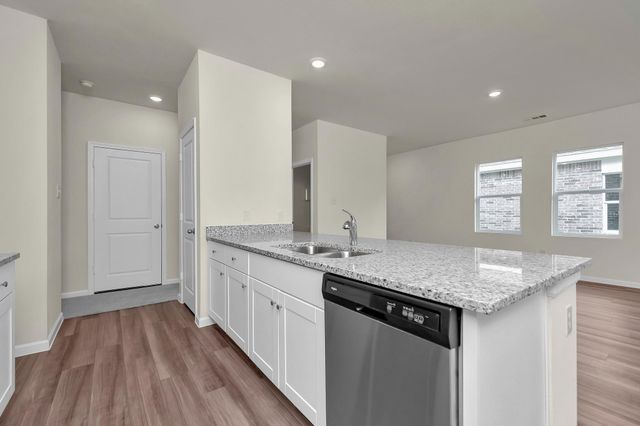 1617 Escondido Drive, Fort Worth, TX 76052