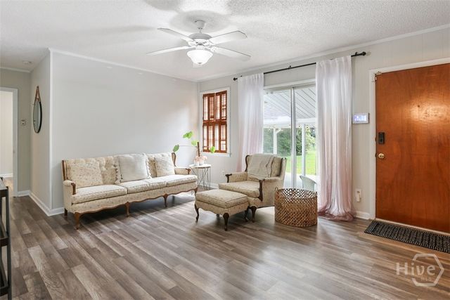 5534 Camelot Drive, Savannah, GA 31405