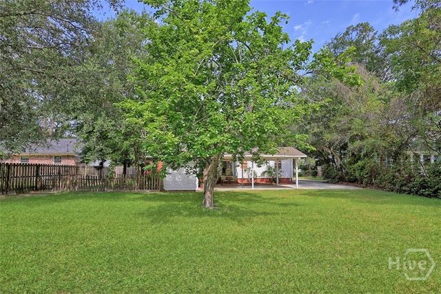 5534 Camelot Drive, Savannah, GA 31405