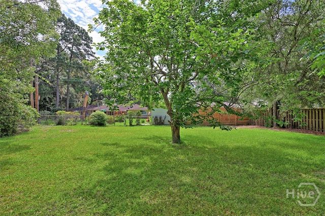 5534 Camelot Drive, Savannah, GA 31405