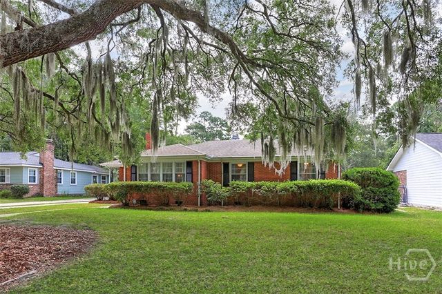 5534 Camelot Drive, Savannah, GA 31405