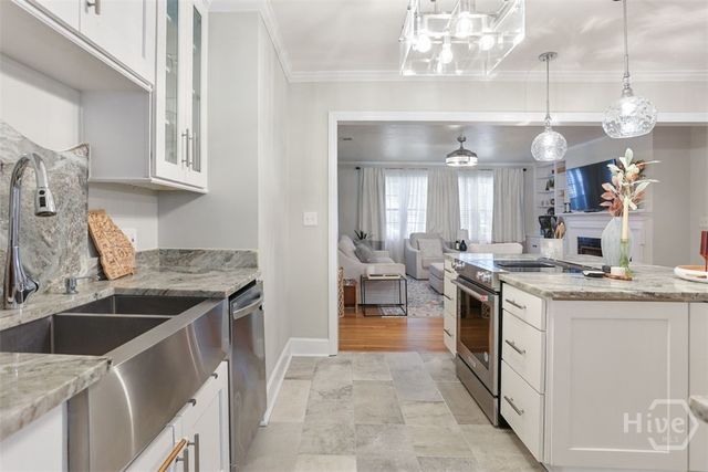 5534 Camelot Drive, Savannah, GA 31405