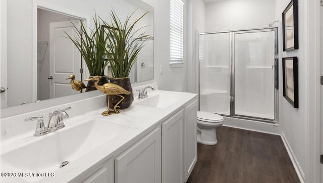 28 S Thorn Tree Street, Byhalia, MS 38611