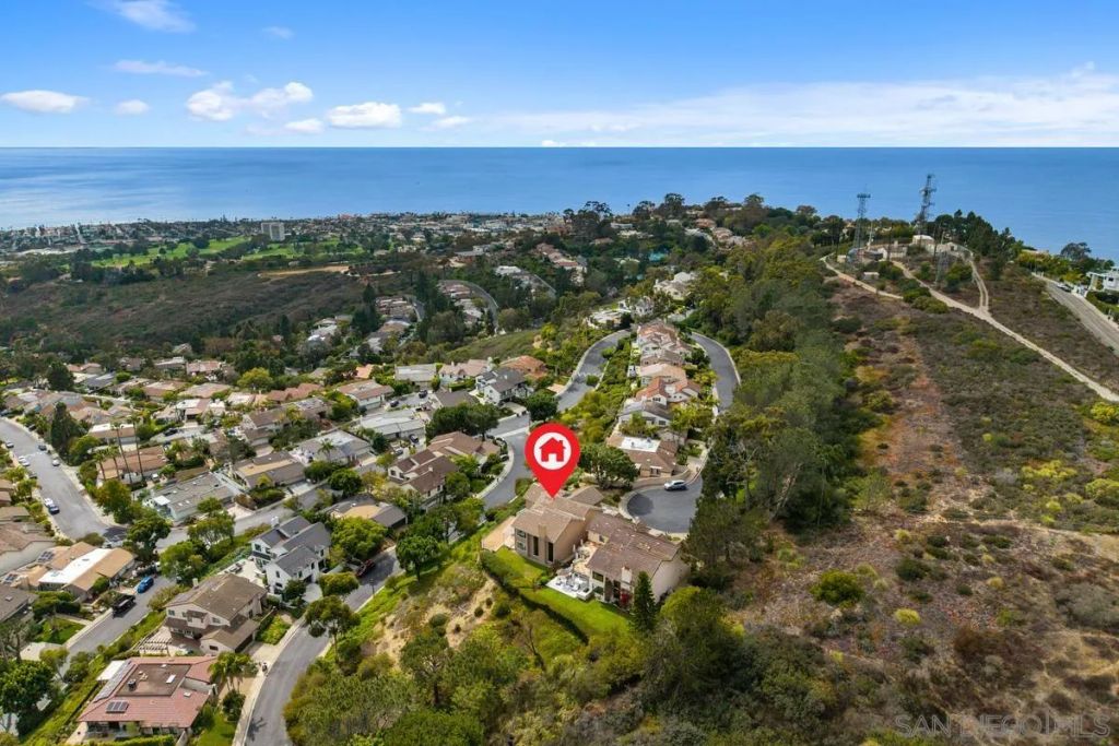 2097 Caminito Capa, La Jolla, CA 92037