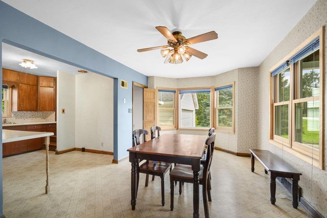 236 State Highway 33, West Bend, WI 53095