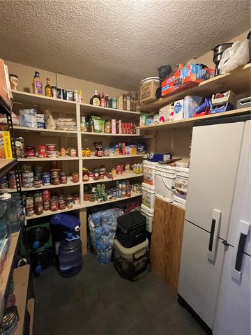 1218 Laura, Berryville, AR 72616