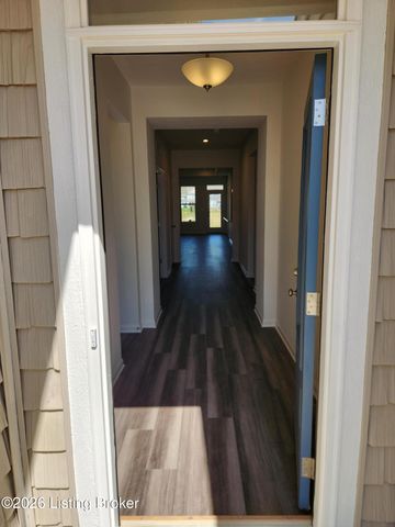 171 Dayflower Ct, Shepherdsville, KY 40165