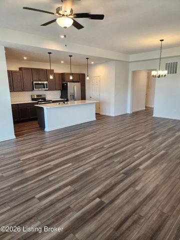 171 Dayflower Ct, Shepherdsville, KY 40165