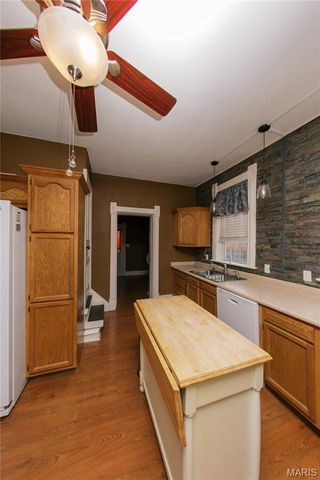 111 W Madison Avenue, Owensville, MO 65066