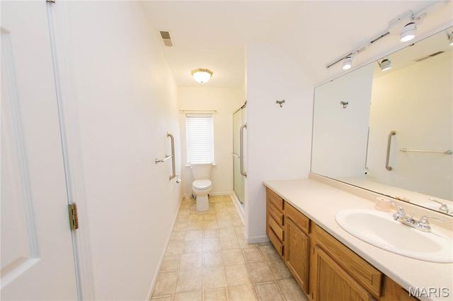 111 W Madison Avenue, Owensville, MO 65066