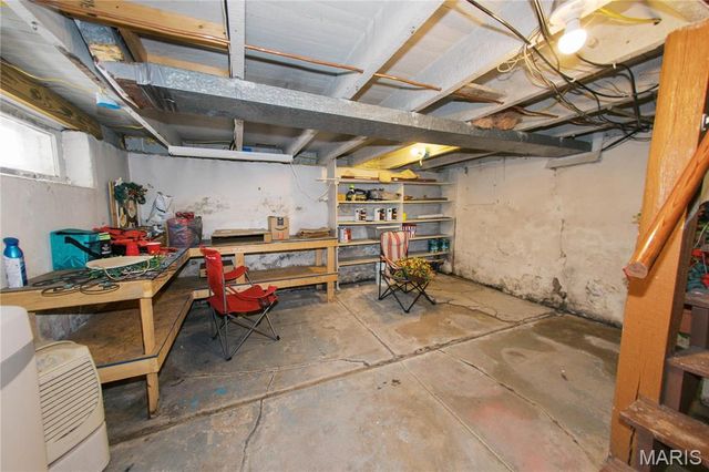 111 W Madison Avenue, Owensville, MO 65066