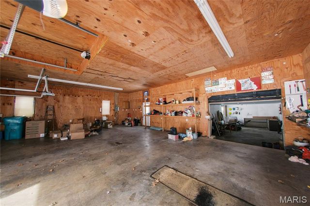 111 W Madison Avenue, Owensville, MO 65066