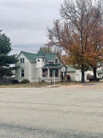 111 W Madison Avenue, Owensville, MO 65066